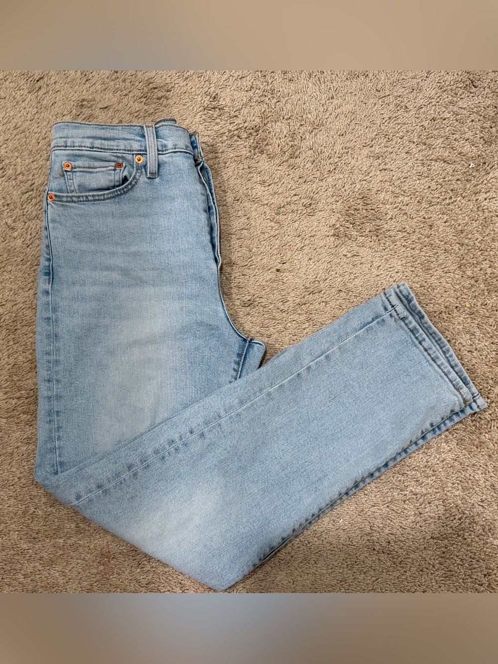 NWOT Levi's Wedgie Straight Jeans - Picture 2 of 5